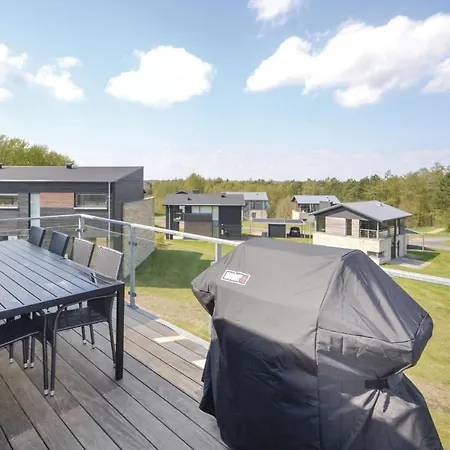 Three-bedroom Holiday In Nimtofte